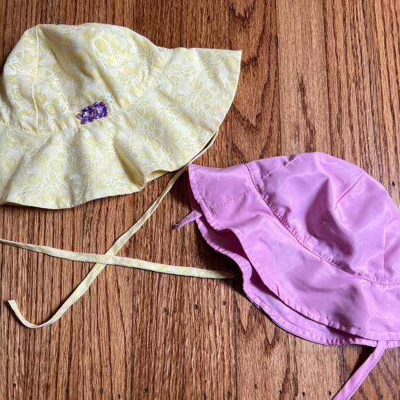 Bundle of Baby Sunhats - Picture 2 of 7